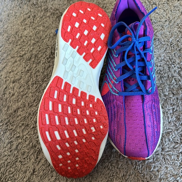 Women’s Nike zoom pegagus NWOT 8 - Picture 2 of 4